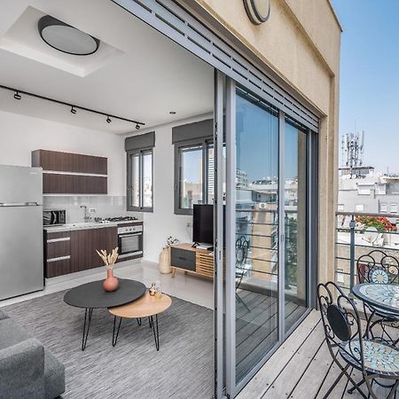 Superb 1,5 Bdr W Balcony Close To The Beach Tel Aviv Esterno foto