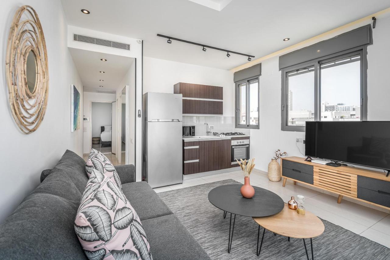 Superb 1,5 Bdr W Balcony Close To The Beach Tel Aviv Esterno foto