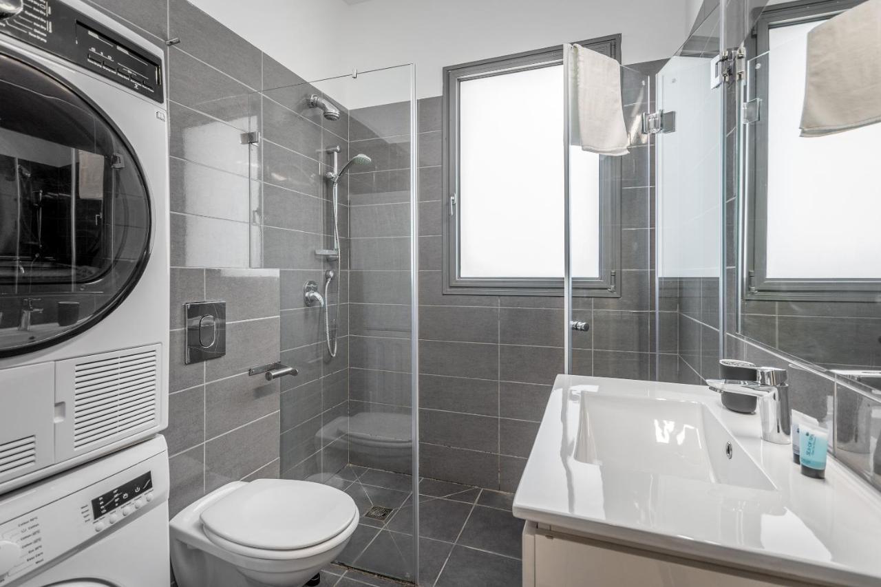 Superb 1,5 Bdr W Balcony Close To The Beach Tel Aviv Esterno foto